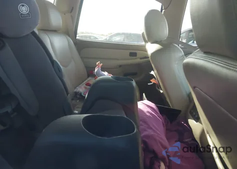 2003 Chevrolet Tahoe Lt из США, поврежденный, VIN 1GNEC13Z73R298437